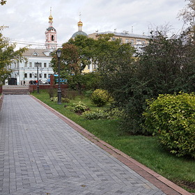 Устьинский сквер