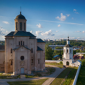Церковь Михаила Архангела (Свирская) XII в.