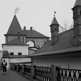 ��������