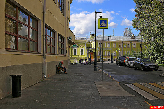Фото дня. Петроверигский переулок